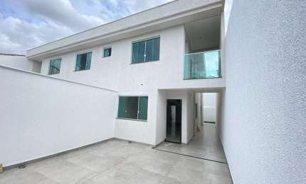 Casa com 3 quartos à venda na Rodrigo Osório de Andrade, 43, Planalto, Belo Horizonte por R$ 810.000