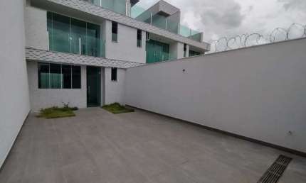 Casa com 3 quartos à venda na Rua General Patton, 112, Santa Amélia, Belo Horizonte por R$ 749.000