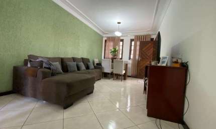 Casa com 3 quartos à venda na Rua Levindo Ignácio Ribeiro, 410, Santa Amélia, Belo Horizonte por R$ 749.000