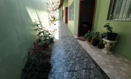 Casa com 2 quartos à venda na Bernardino Oliveira Pena, 244, São João Batista, Belo Horizonte por R$ 300.000