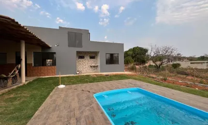 Casa em condomínio fechado com 3 quartos à venda na Das Murtas, 227, Condomínio Estância da Mata, Jaboticatubas por R$ 820.000