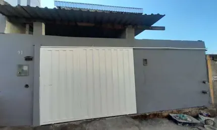 Casa com 2 quartos à venda na Rua L, 91, Minas Caixa, Belo Horizonte por R$ 220.000