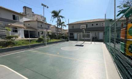 Casa em condomínio fechado com 3 quartos à venda na Avenida Miguel Perrela, 803, Castelo, Belo Horizonte por R$ 880.000