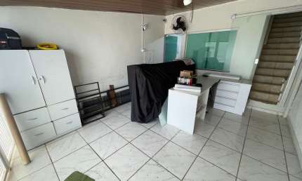 Casa com 2 quartos à venda na Rua das Tangerinas, 228, Vila Cloris, Belo Horizonte por R$ 360.000