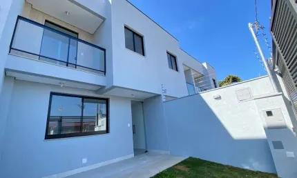 Casa com 3 quartos à venda na Rua Professor Massanielo Santos, 193, Planalto, Belo Horizonte por R$ 850.000