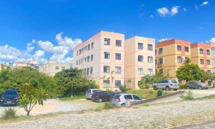 Apartamento com 3 quartos à venda na Rua Dinorah Ferreira Messeder, 35, Heliópolis, Belo Horizonte por R$ 239.000
