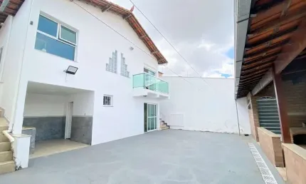 Casa com 4 quartos à venda na José Maria de Resende, 112, São João Batista, Belo Horizonte por R$ 1.290.000