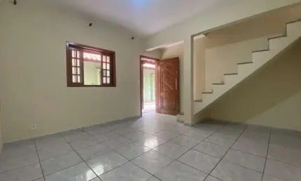 Casa em condomínio fechado com 3 quartos para alugar na Clarice Lispector, 109, São João Batista, Belo Horizonte por R$ 1.950