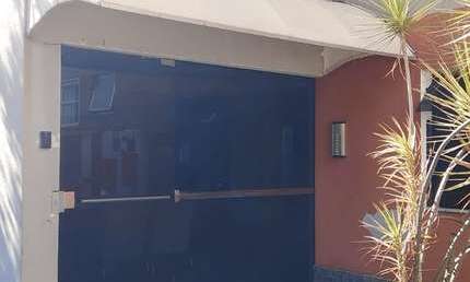 Apartamento com 3 quartos à venda na Rua Nair Pentagna Guimarães, 300, Heliópolis, Belo Horizonte por R$ 290.000