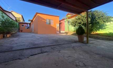 Casa com 3 quartos à venda na Steria Soares da Silva, 56, São João Batista, Belo Horizonte por R$ 550.000