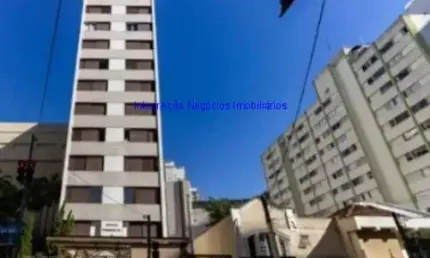 Apartamento 76m², 02 dormitórios, 02 banheiros e 01 vaga na garagem.  Condomínio com portaria 24hrs, playground, salão de festa e churrasqueira.