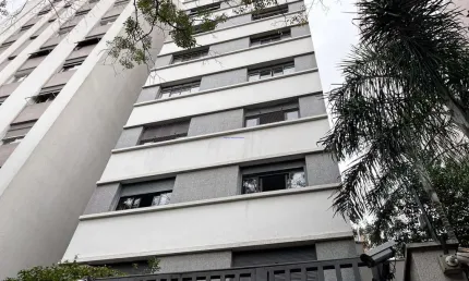 Apartamento 135m², 03 dormitórios e 02 banheiros.  condomínio com portaria e segurança.  excelente localização