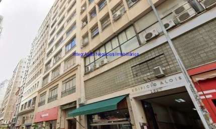 Conjunto Comercial 112m² e 02 banheiros.   Condomínio com recepção e segurança.  Excelente localização á 2 minutos andando para a estação do metrô
