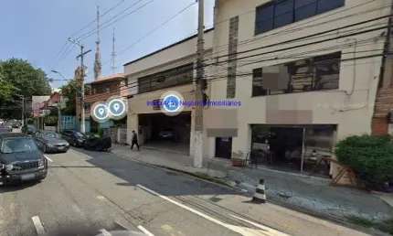 Prédio Comercial 411m² e 04 banheiros.  Excelente localização, entre as Ruas Bruxelas e Capital Federal; Próximo da estação do metrô Sumaré.