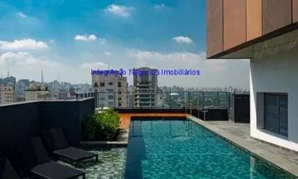 Apartamento 70m², 01 dormitório, 01 banheiro e 01 vaga de garagem.  Condomínio com Portaria, segurança, piscina, churrasqueira, academia
