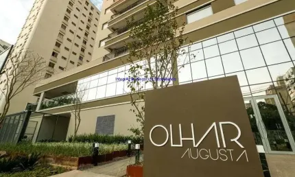 Apartamento 76m²,  02 dormitórios, 01 banheiro e 01 vaga de garagem.  Condomínio com Segurança e Portaria, Piscina, churrasqueira, academia
