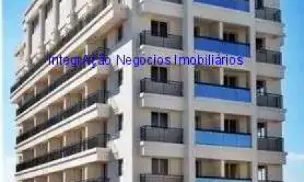 Conjunto comercial 54m², 01 copa, 01 banheiro e 01 vaga de garagem.  Condomínio com portaria, segurança e recepção.  Excelente localização