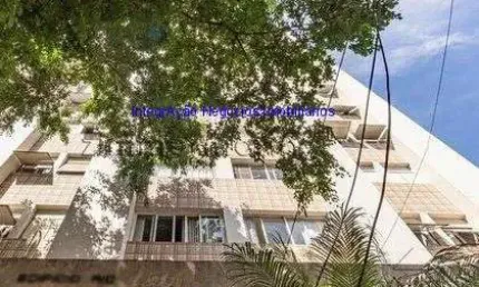 Apartamento  92m², 02 dormitórios, 02 banheiros e 01 vaga de garagem.  condomínio com portaria, segurança.  excelente localização