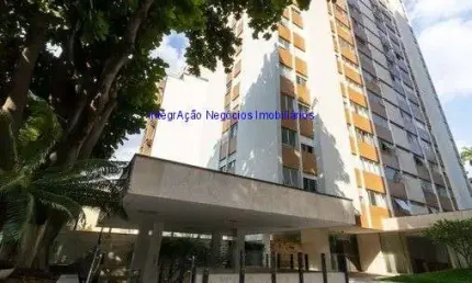 Apartamento 100m², 03 dormitórios (sendo 01 suíte), 02 banheiros e 01 vaga de garagem.  condomínio com portaria, segurança, piscina, salão de festa.