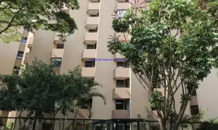 Apartamento 33m², 01 dormitório, 01 banheiro e 01 vaga de garagem.  condomínio com segurança e portaria, piscina, churrasqueira, espaço gourmet.
