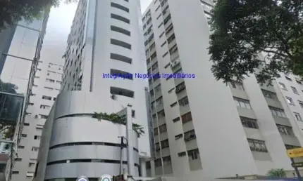Conjunto comercial 200m², 04 salas e 04 banheiros.   condomínio com recepção e segurança.  excelente localização entre as ruas sergipe, para