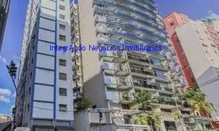 Apartamento 40m², 01 dormitório e 01 banheiro.  Condomínio com segurança e portaria.  Excelente localização á 9 minutos andando para a estação.