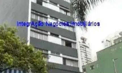 Apartamento 73m², 02 dormitórios (sendo 01 suíte), 02 banheiros e 01 vaga de garagem.  Condomínio com Portaria e Segurança.  Localização privilegiada