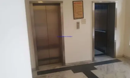 Condomínio com recepção e segurança.  excelente localização entre as ruas pará, mato grosso e coronel josé eusébio; próximo da estação do metrô