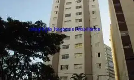 Condomínio com portaria e segurança.  Excelente localização á 10 minutos andando para a estação do metrô Consolação; Entre as Ruas Antônio Carlos,