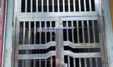 Condomínio com segurança e portaria 24hs.  excelente localização, à 2 minutos andando para a estação higienópolis - mackenzie;