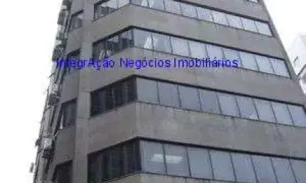 Conjunto comercial 160m², 06 banheiros e 06 vagas de garagem.  condomínio com recepção, segurança e elevadores.  excelente localização