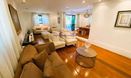 Apartamento 290m², 04 dormitórios (sendo 04 suítes), 05 banheiros e 03 vagas de garagem;  Condomínio com Segurança, Portaria, Salão de festas,