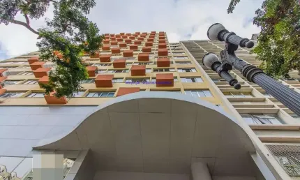 Conjunto comercial 75m², 02 salas e 02 banheiros.  condomínio com recepção e segurança.