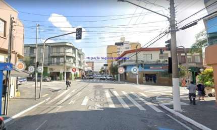 Prédio Comercial 5.148m², 28 banheiros e 23 vagas na garagem; Possui 1 pavimento 683,840m² área comum 936,58 m2, 5 pavimentos  392,800m² cada
