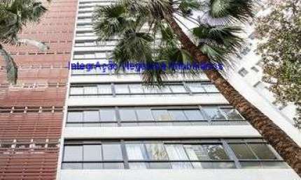 Apartamento 455m², 04 dormitórios (sendo 02 suítes), 03 banheiros e 03 vagas na garagem.  Condomínio com portaria, segurança 24hrs.  Excelente