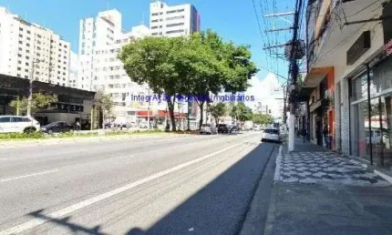 Prédio comercial 600m², 01 copa, 04 salas e 10 banheiros.  excelente localização á 3 minutos andando para a estação do metrô saúde