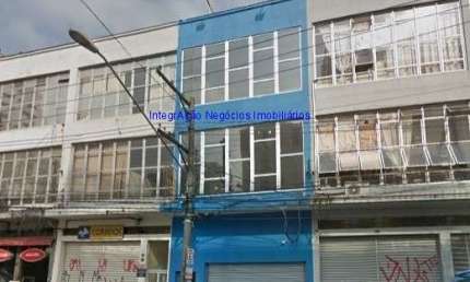 Prédio Comercial 600m² e 10 banheiros.  Excelente localização á 3 minutos andando para a estação do metrô Saúde; Entre as Ruas Paracatu, das Uvaias