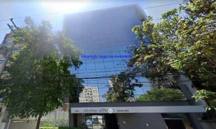 Conjunto Comercial 35m², 01 banheiro e 01 vaga na garagem.  Condomínio com recepção e segurança 24hrs.  Excelente localização entre as Ruas Desembarga