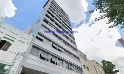 Apartamento 57m², 01 dormitório e 01 banheiro.  condomínio com portaria, segurança 24hrs.  excelente localização
