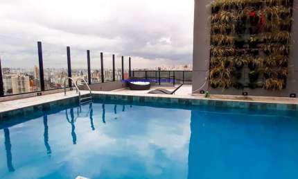 Apartamento 35m², 01 dormitório , 01 banheiro e 01 vaga na garagem.  Condomínio com portaria, segurança 24hrs, piscina, salão de festa