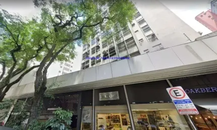 Conjunto comercial 44m², 01 sala, 01 banheiro e 01 vaga na garagem.    condomínio recepção e segurança 24hrs.   excelente localização.