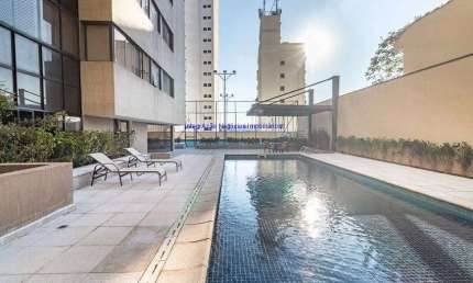 Condomínio com portaria 24hrs, piscina, salão de festa, playground e quadra poliesportiva.   Excelente localização entre as Ruas Sergipe, Ceará e Pará