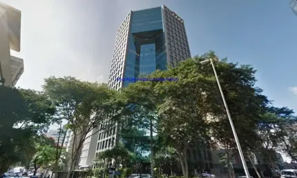 Conjunto Comercial 405.52m², 04 banheiros e 10 vagass na garagem.    Condomínio com recepção e segurança 24hrs.  Excelente localização.