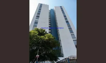 Apartamento 75.18m², 02 dormitórios (sendo 01 suíte) e 02 banheiros.   condomínio com portaria 24hrs salão de festa.  excelente localização.