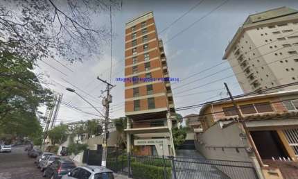 Apartamento 120m², 02 dormitórios (sendo 01 suíte), 02 banheiros e 02 vagas na garagem.  Condomínio com portaria 24hrs, piscina, salão de festa, sauna