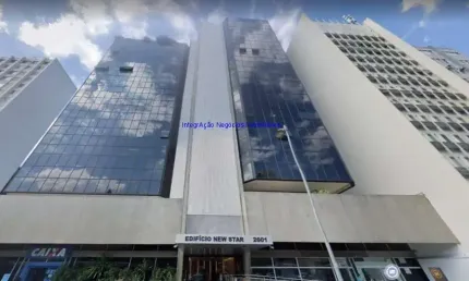 Conjunto comercial 237.80m², 02 banheiros e 02 vagas na garagem.  condomínio com portaria e recepção.  excelente localização entre as ruas escócia.