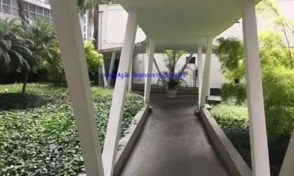 Apartamento 83m², 02 dormitórios e 02 banheiros.  Condomínio com portaria 24hrs, bicicletário, lavanderia coletiva e loja de conveniencia.