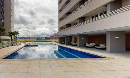 Apartamento 70m², 02 dormitórios, 02 banheiros e 01 vaga na garagem.    Condomínio com portaria, segurança 24hrs, piscina, salão de festa, academia