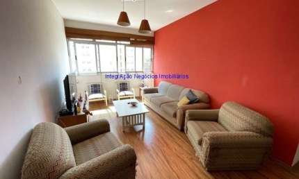 Apartamento 106m², 03 dormitórios (sendo 01 suíte), 02 banheiros e 02 vagas na garagem.    Condomínio com portaria.  Excelente localização.