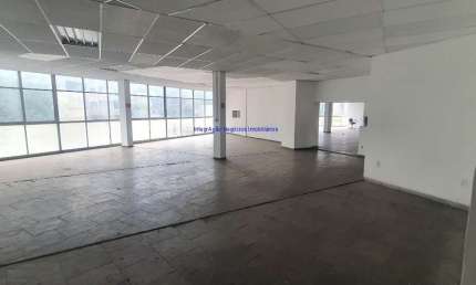 Loja 500m², 01 banheiro.  Excelente localização á 2 minutos andando para a estação do metrô Santa Cecília; Entre as Ruas Helvétia, Ana Cintra.